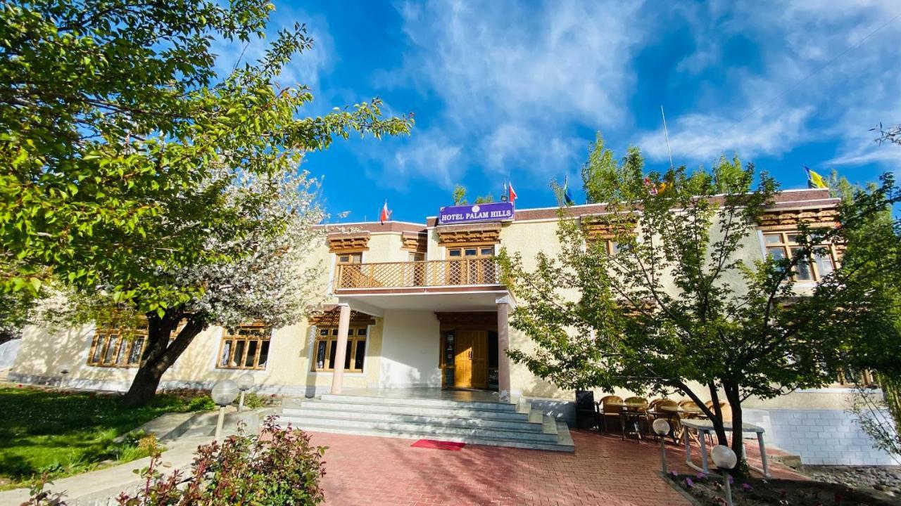 Hotel Palam Hills Лех Екстериор снимка