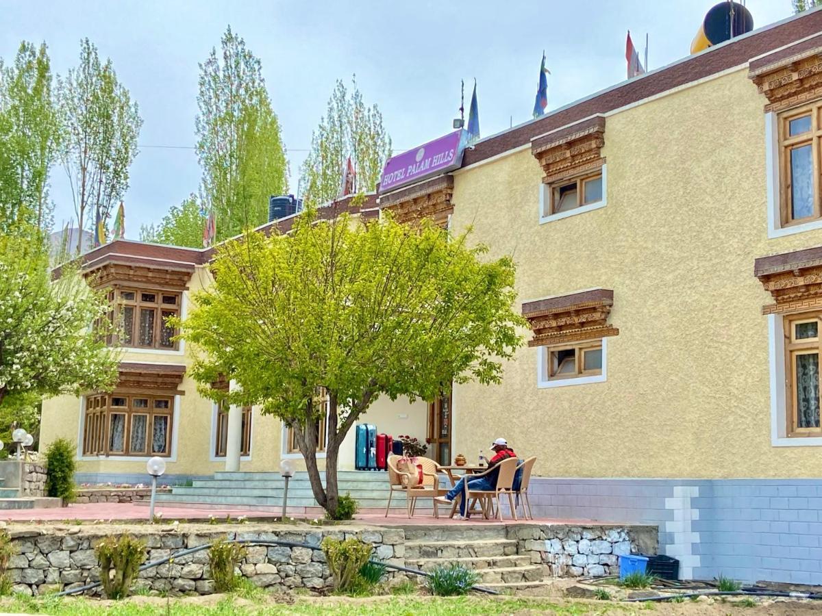 Hotel Palam Hills Лех Екстериор снимка